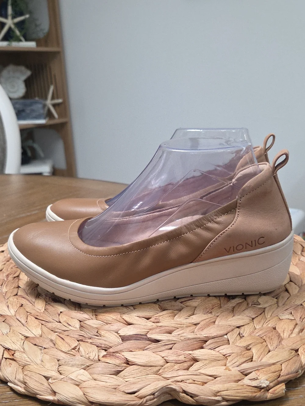Vionic Jacey Orthotic Comfort Slip-On Wedges Toffee Size 7.5
